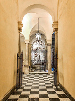 Entrance Palazzo Donghi